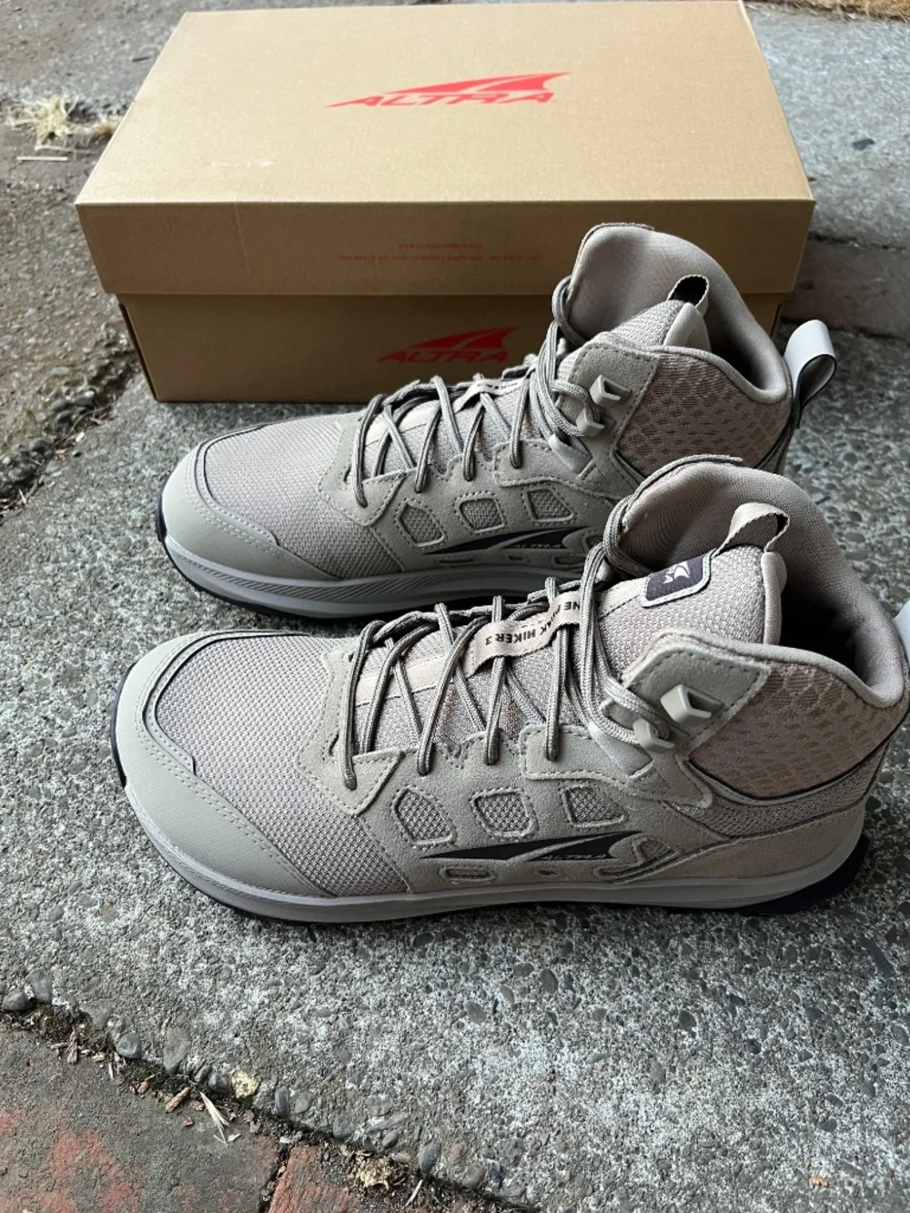 Altra Lone Peak Hiker 3
